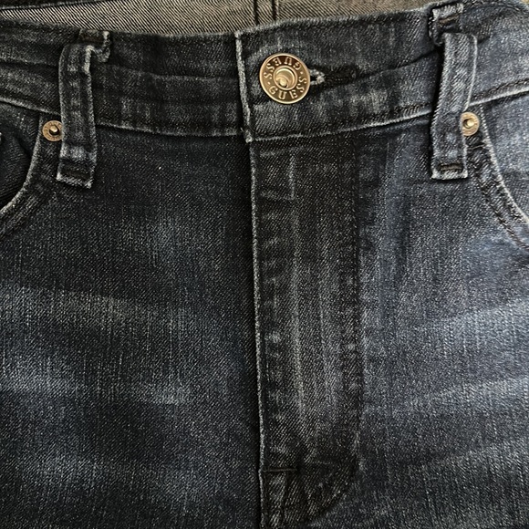 Guess Jeans - Picture 8 of 8